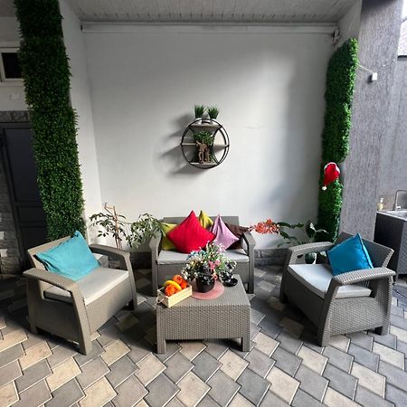 Cosy Apartment With Good Location Self Check In Erevan Esterno foto