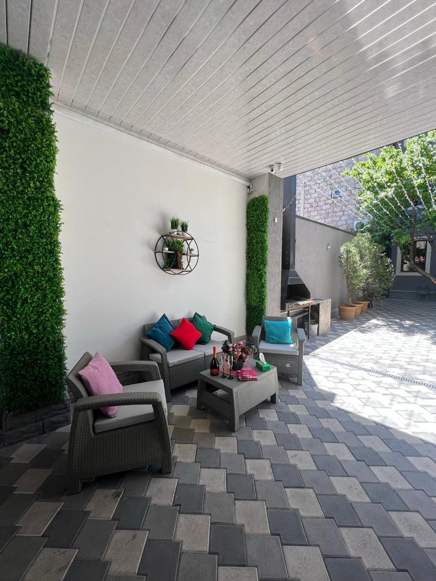 Cosy Apartment With Good Location Self Check In Erevan Esterno foto