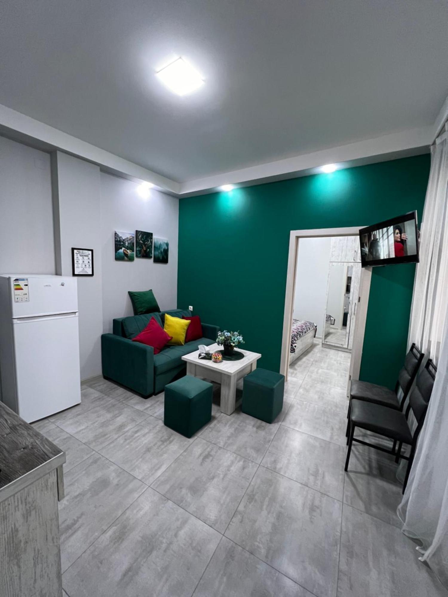 Cosy Apartment With Good Location Self Check In Erevan Esterno foto