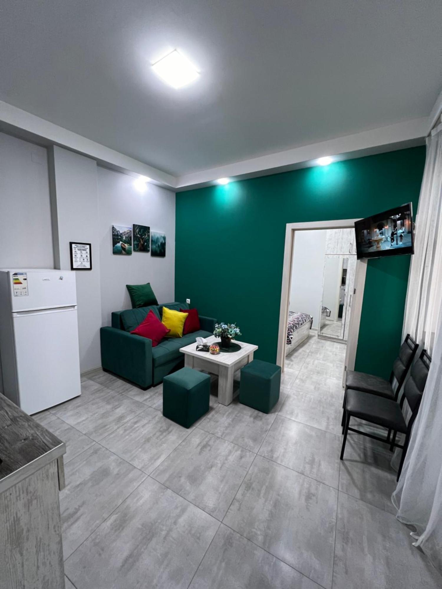 Cosy Apartment With Good Location Self Check In Erevan Esterno foto