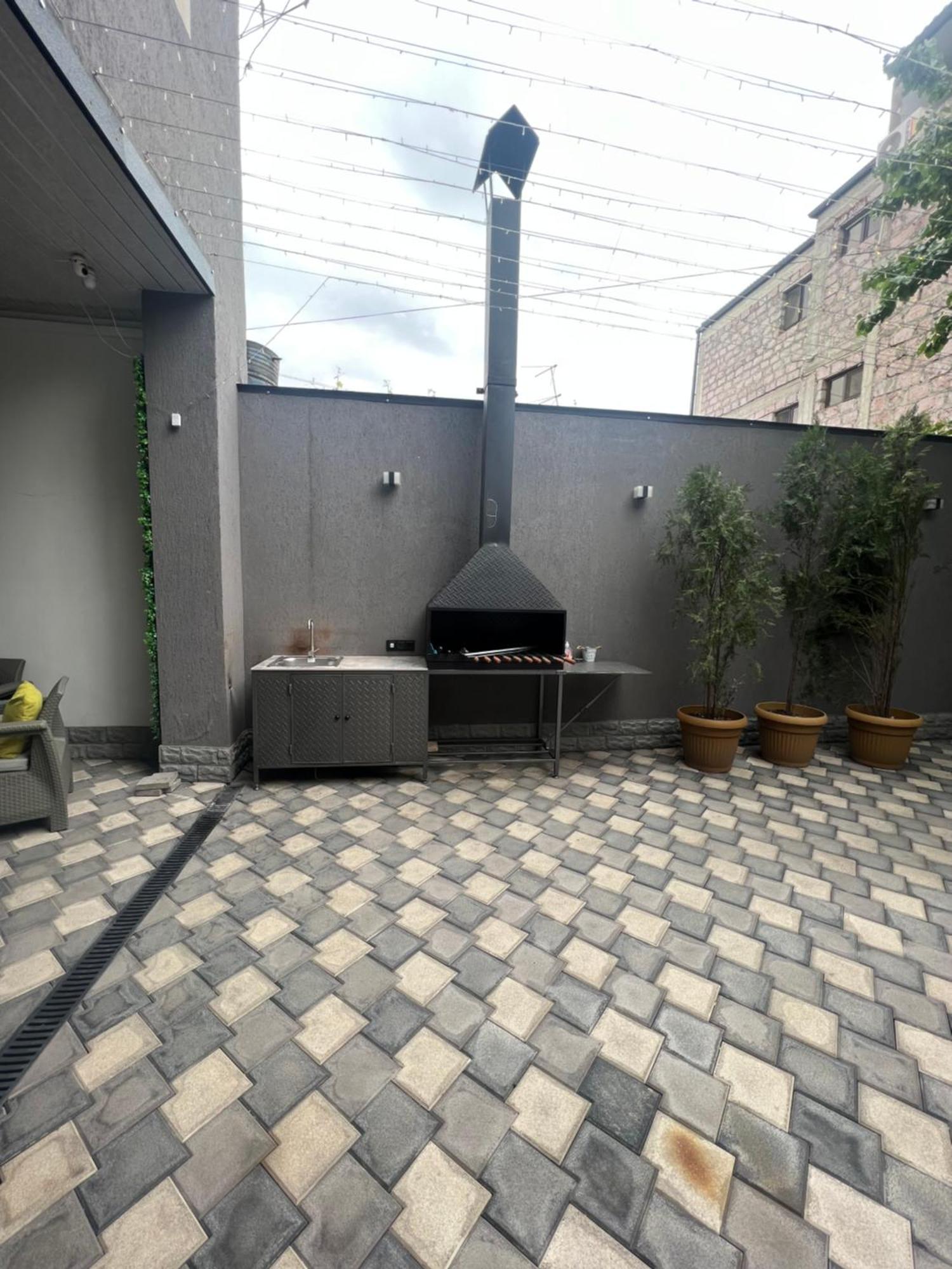 Cosy Apartment With Good Location Self Check In Erevan Esterno foto
