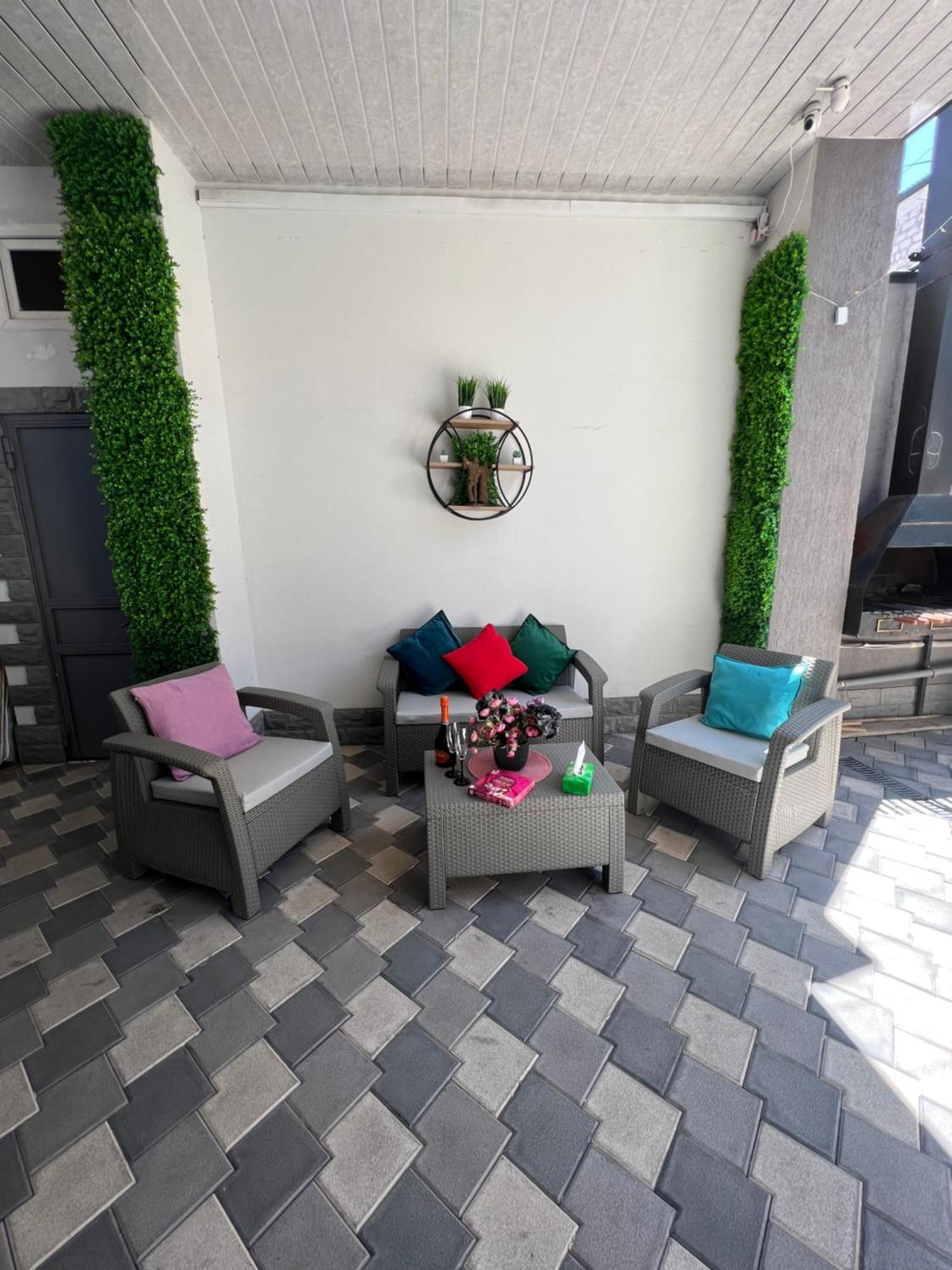 Cosy Apartment With Good Location Self Check In Erevan Esterno foto