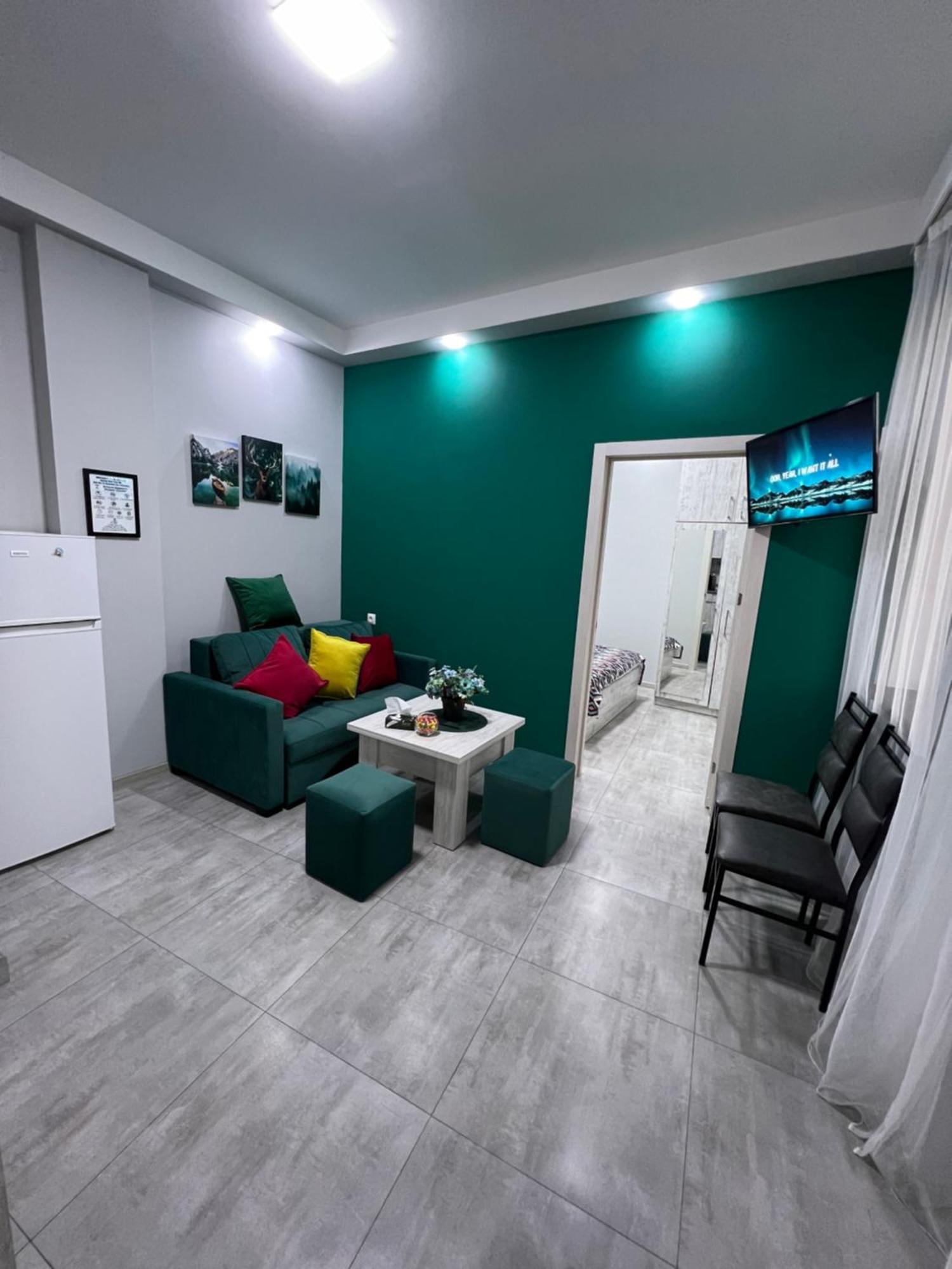 Cosy Apartment With Good Location Self Check In Erevan Esterno foto